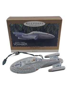 Star Trek U.S.S. Voyager 1996 Hallmark Keepsake Ornament Original Box Christmas